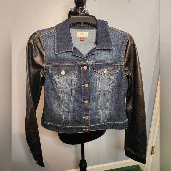 L.E.I Ryder Leather Sleeve Denim Jacket Size Medium Juniors NWT - Picture 1 of 11